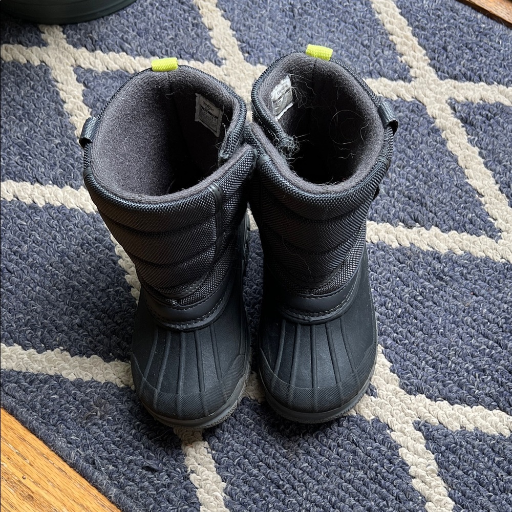 OshKosh B'gosh Black Kids Snow Boots